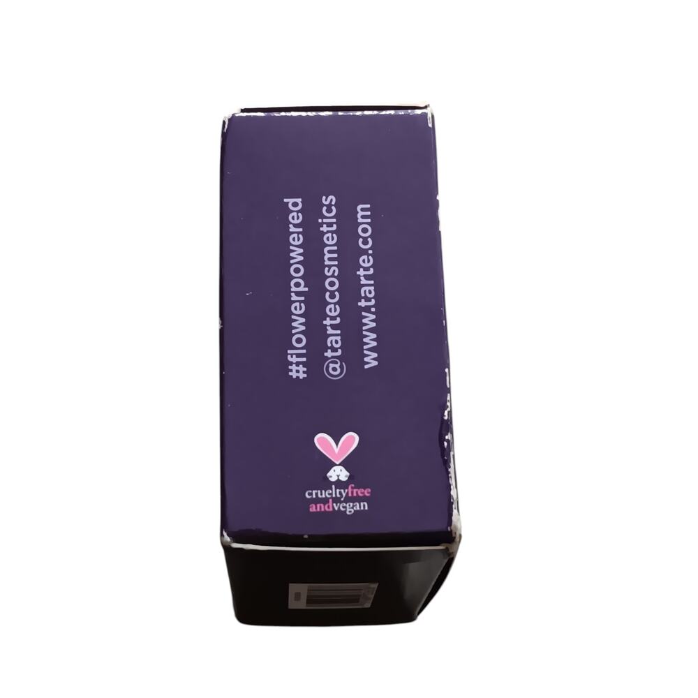 New in Box Tarte Creaseless Setting & Brightening Powder in Translucent - Picture 7 of 14